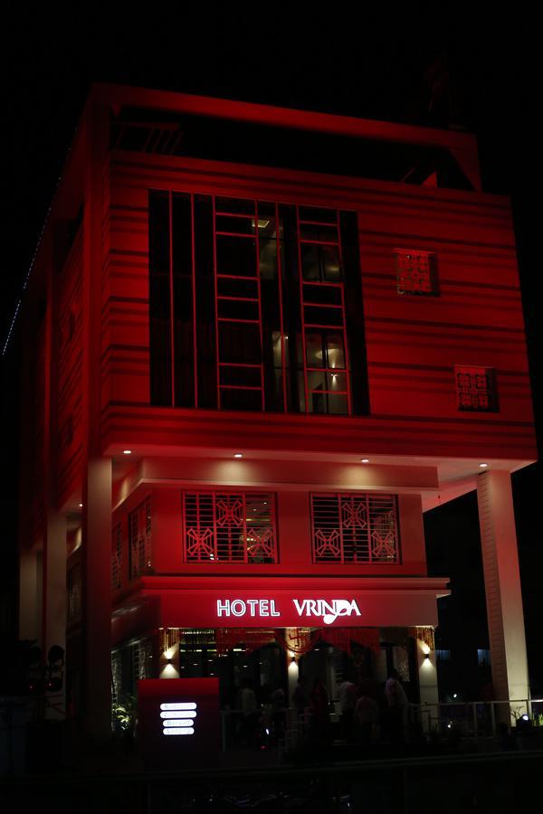 Hotel Vrinda Latur Екстер'єр фото