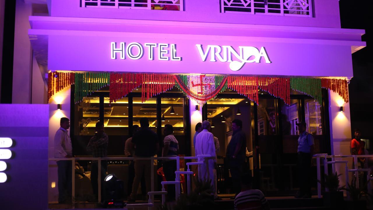 Hotel Vrinda Latur Екстер'єр фото